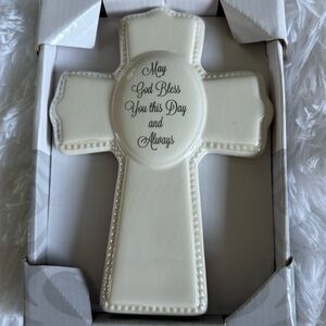 Elegant Cream Cross Wall Decor. Also stands.